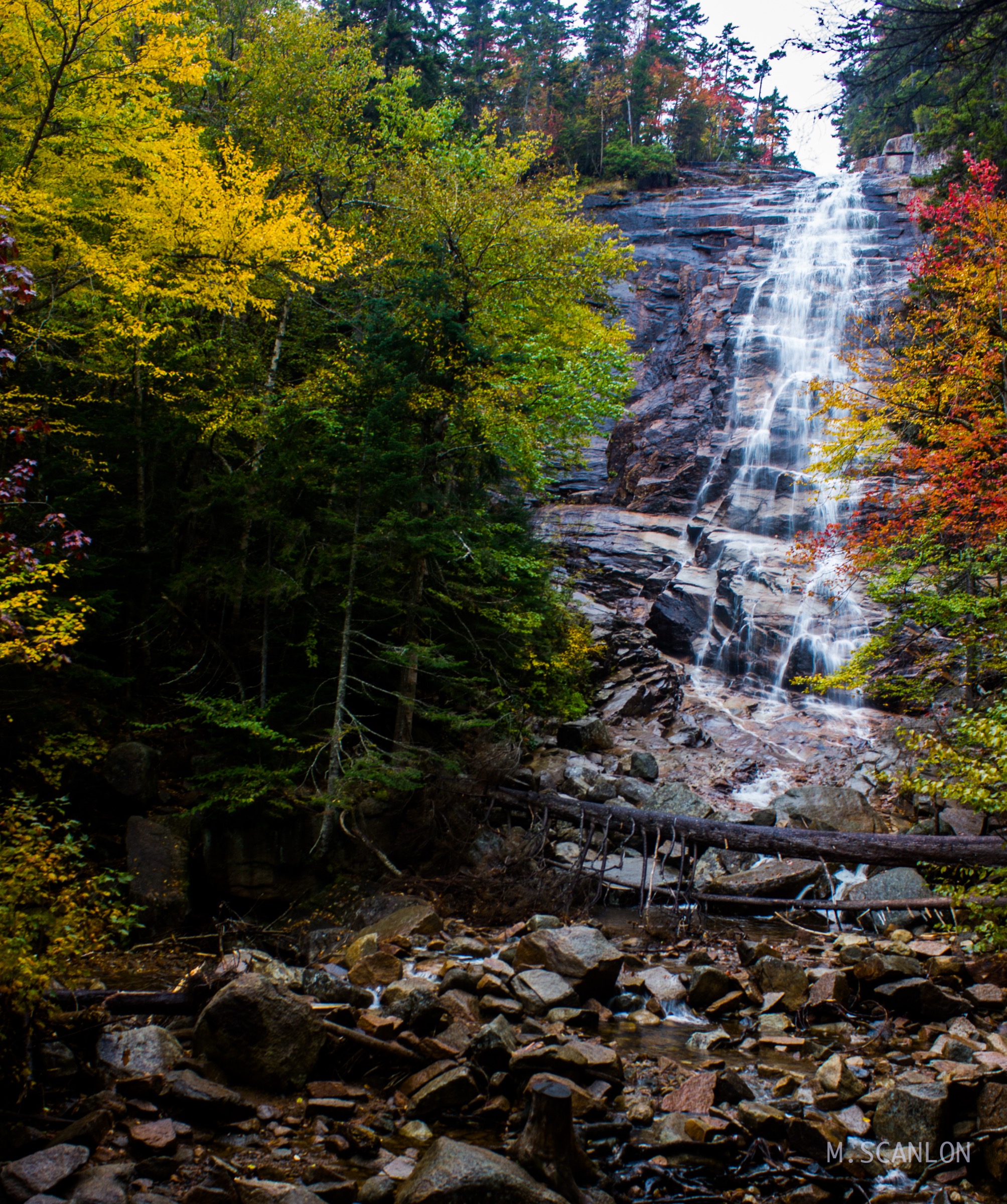 Arethusa Falls waterfall in Grafton County, New Hampshire