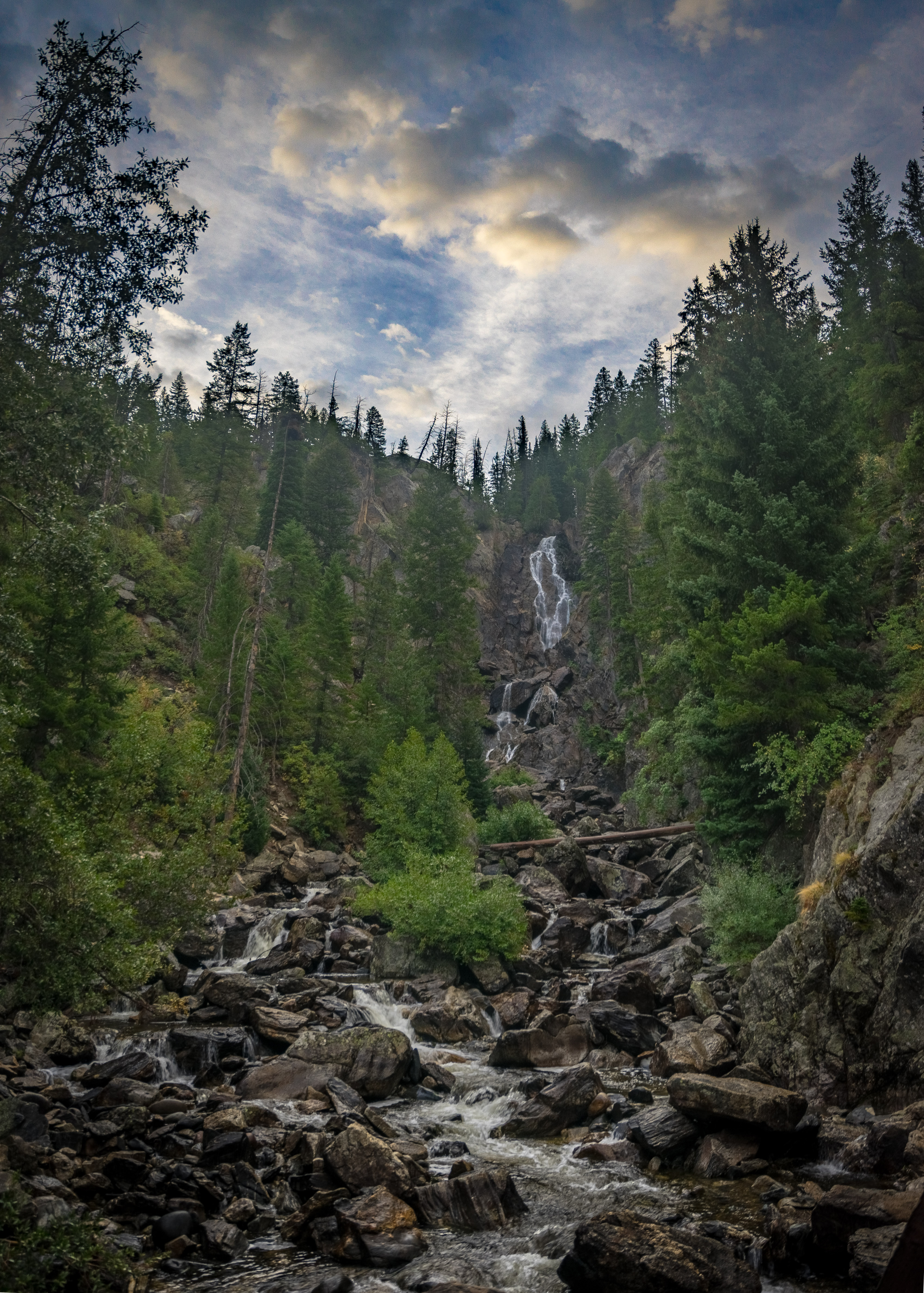 Fish Creek Falls main view of fish creek falls