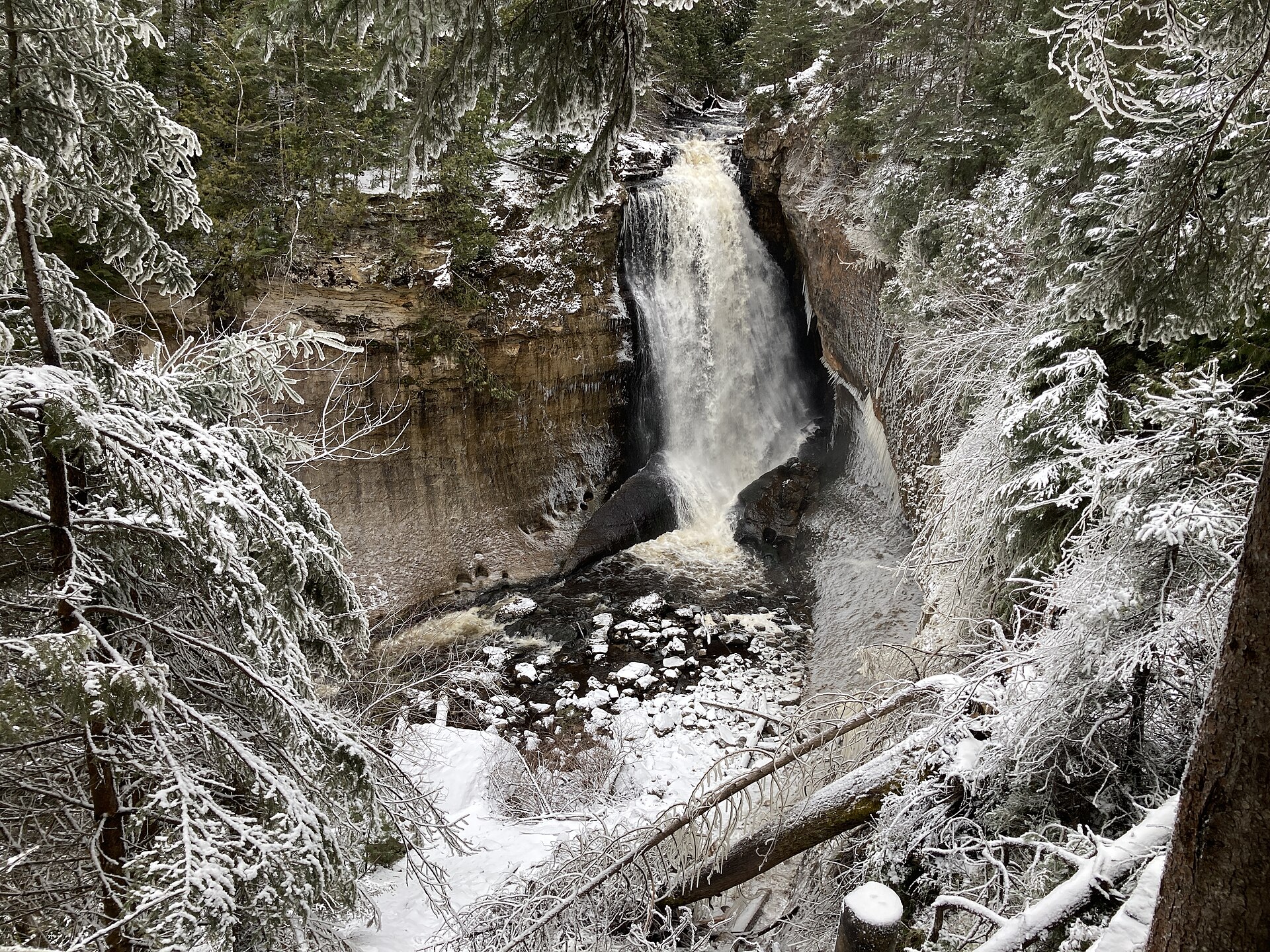 Miners Falls waterfall view