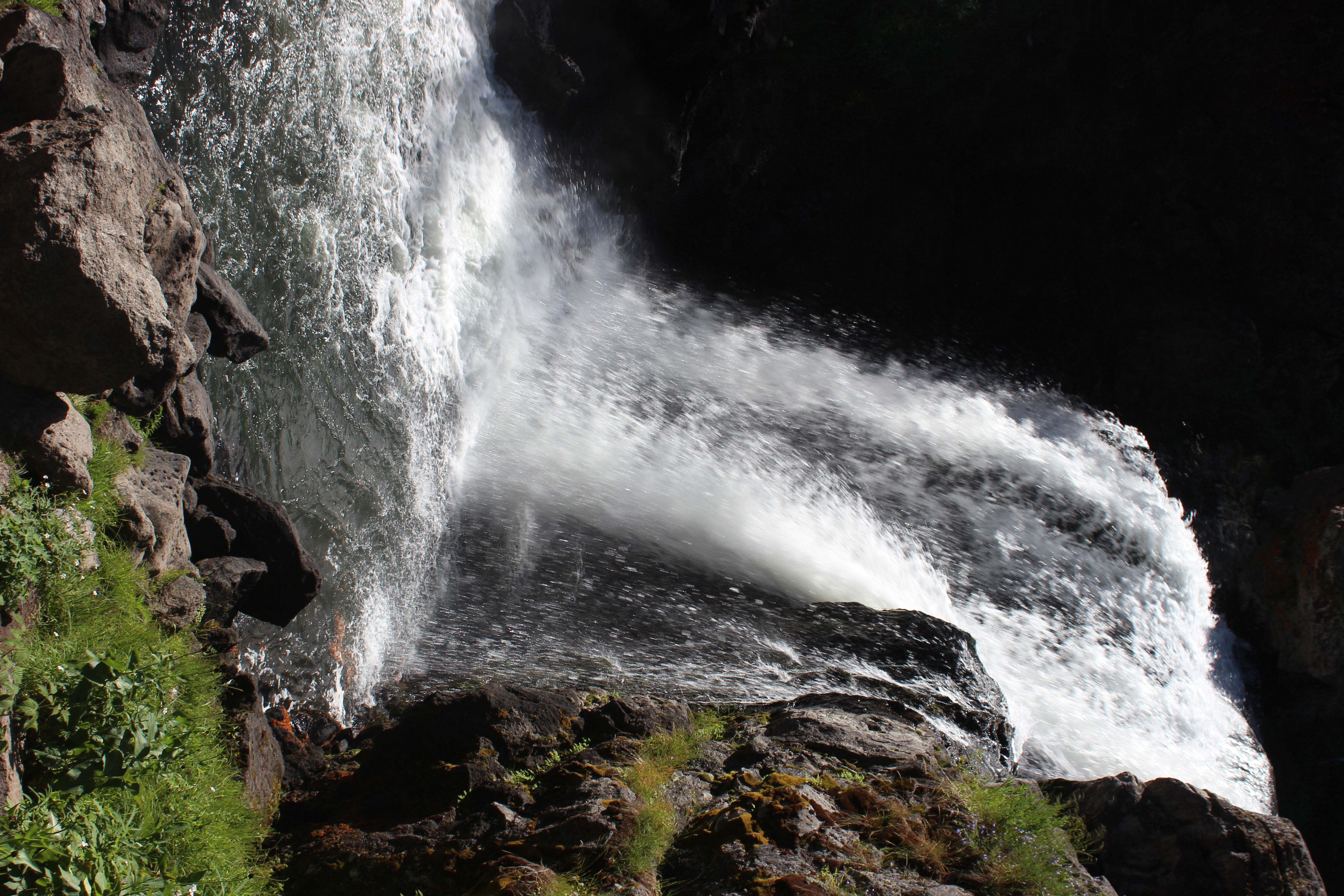 Moose Falls waterfall view
