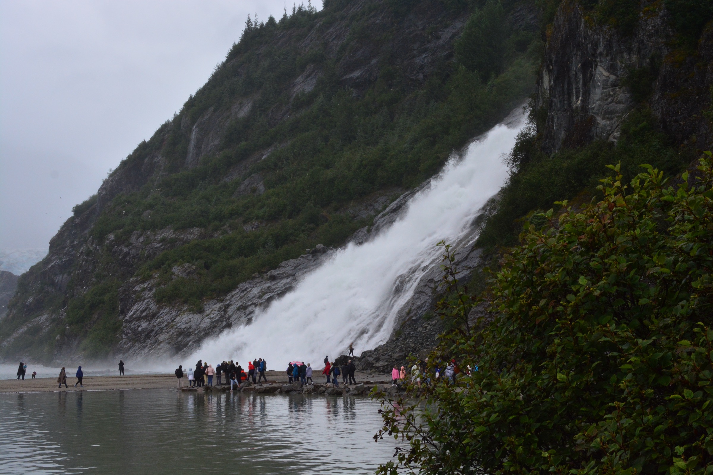 Nugget Falls waterfall guide